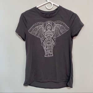GUC elephant tshirt